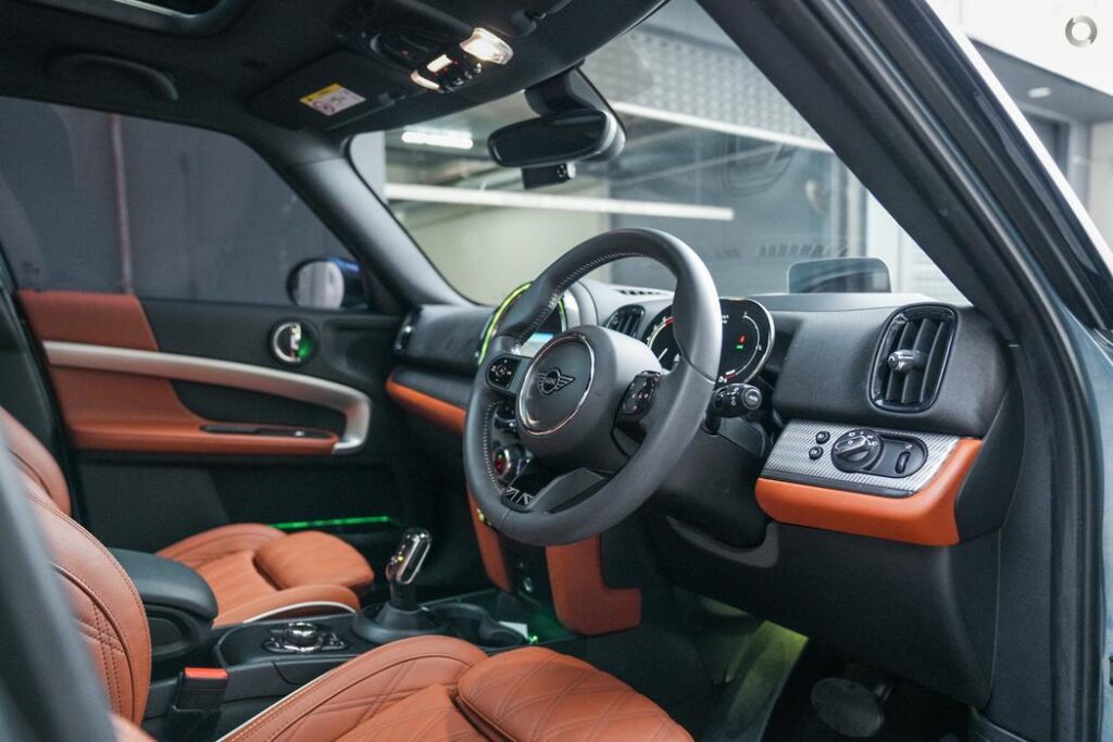 Why the 2022 MINI Countryman is Perfect for City Drivers – A Comprehensive Review 2 2022 MINI Countryman F60 LCI Cooper S MINI Yours Wagon 5dr DCT 7sp 2.0T