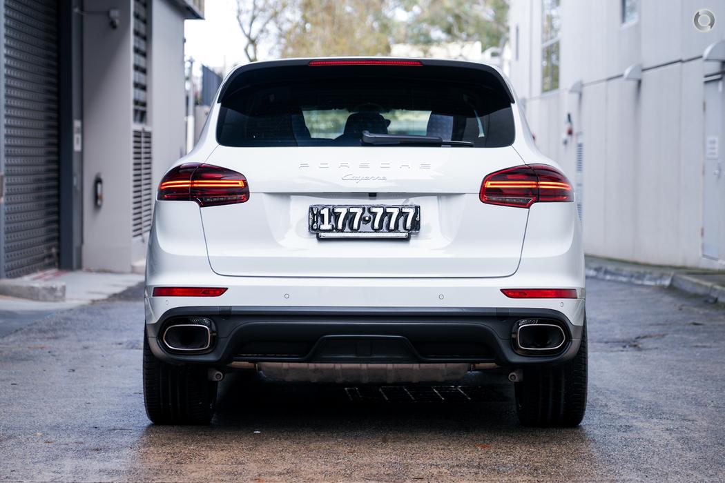 
								2015 Porsche Cayenne 92A MY16 Wagon 5dr Tiptronic 8sp 4×4 3.6i – #277 full									