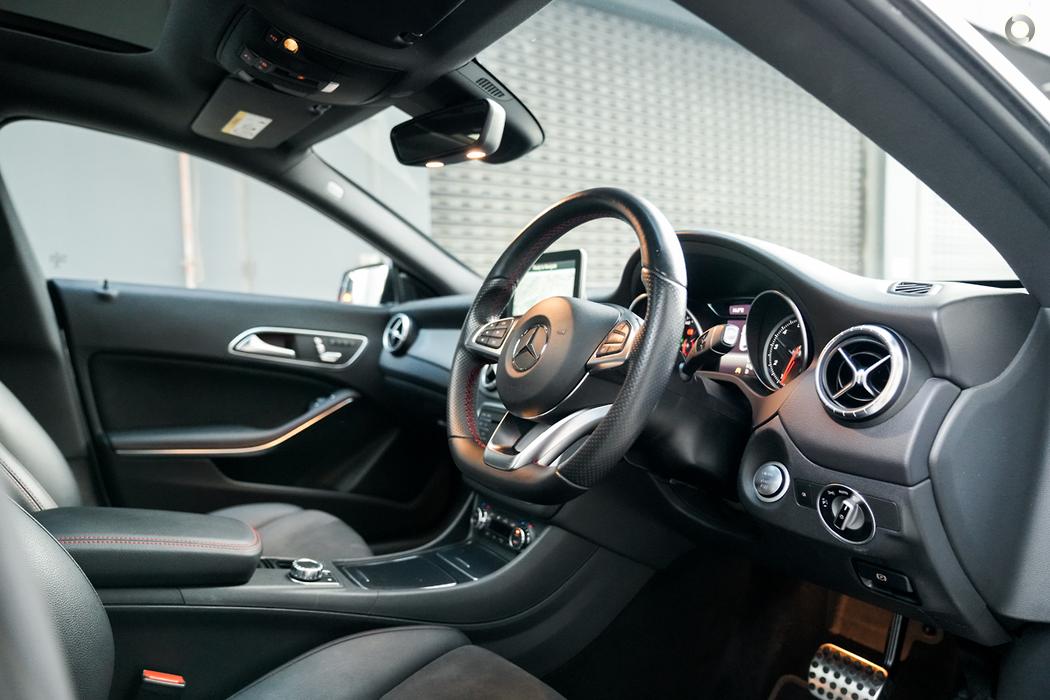 
								2017 Mercedes-Benz CLA-Class C117 807MY CLA200 Coupe 4dr DCT 7sp 1.6T #280 full									
