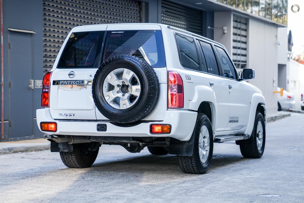 2016 Nissan Patrol Y61 GU 10 ST Wagon 7st 5dr Auto 4sp 4×4 582kg 3.0DT – #268