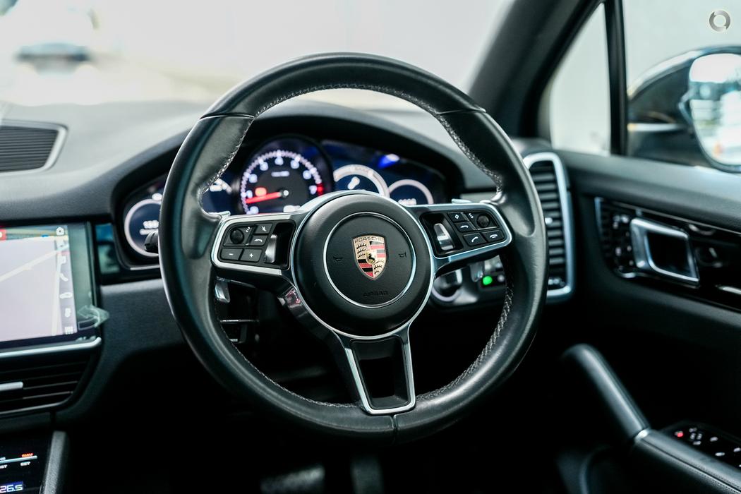 
								2019 Porsche Cayenne 9YA MY20 Wagon 5dr Tiptronic 8sp 4×4 845kg 3.0T # 310 sold full									