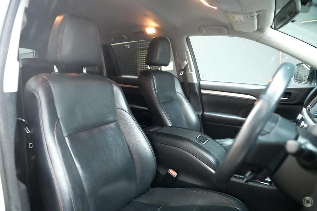 
								2016 Toyota Kluger GSU55R GXL Wagon 7st 5dr Spts Auto 8sp AWD 3.5i – #288 full									