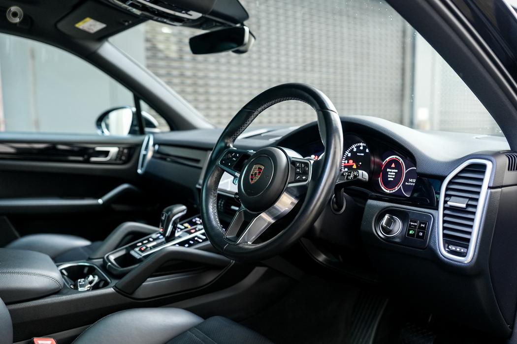 
								2019 Porsche Cayenne 9YA MY20 Wagon 5dr Tiptronic 8sp 4×4 845kg 3.0T # 310 sold full									