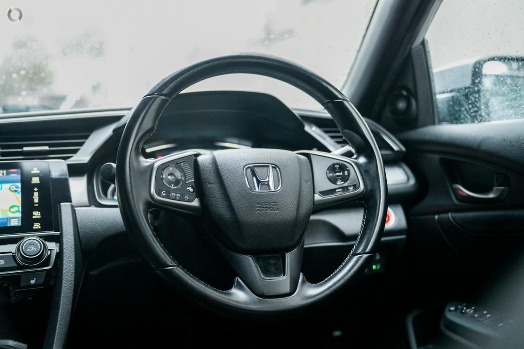 
								2017 Honda Civic 10th Gen MY17 VTi-LX Hatchback 5dr CVT 1sp 1.5T (5yr warranty) – #283 full									