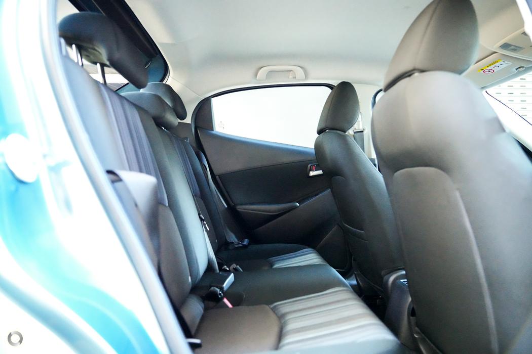 
								2014 Mazda 2 DJ2HAA Neo Hatchback 5dr SKYACTIV-Drive 6sp 1.5i # 281 full									