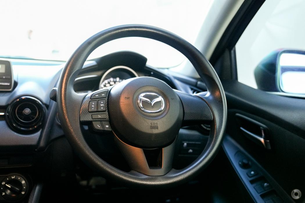 
								2014 Mazda 2 DJ2HAA Neo Hatchback 5dr SKYACTIV-Drive 6sp 1.5i # 281 full									