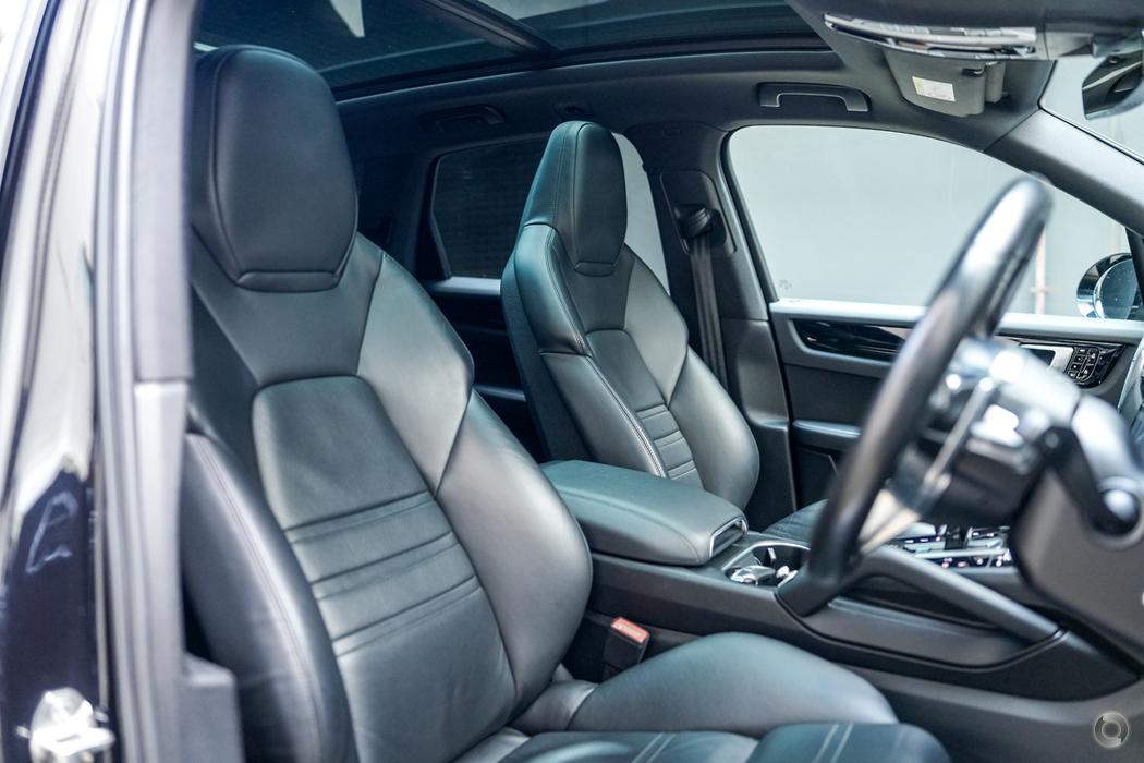 
								2019 Porsche Cayenne 9YA MY20 Wagon 5dr Tiptronic 8sp 4×4 845kg 3.0T # 310 sold full									