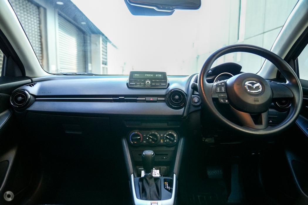 
								2014 Mazda 2 DJ2HAA Neo Hatchback 5dr SKYACTIV-Drive 6sp 1.5i # 281 full									