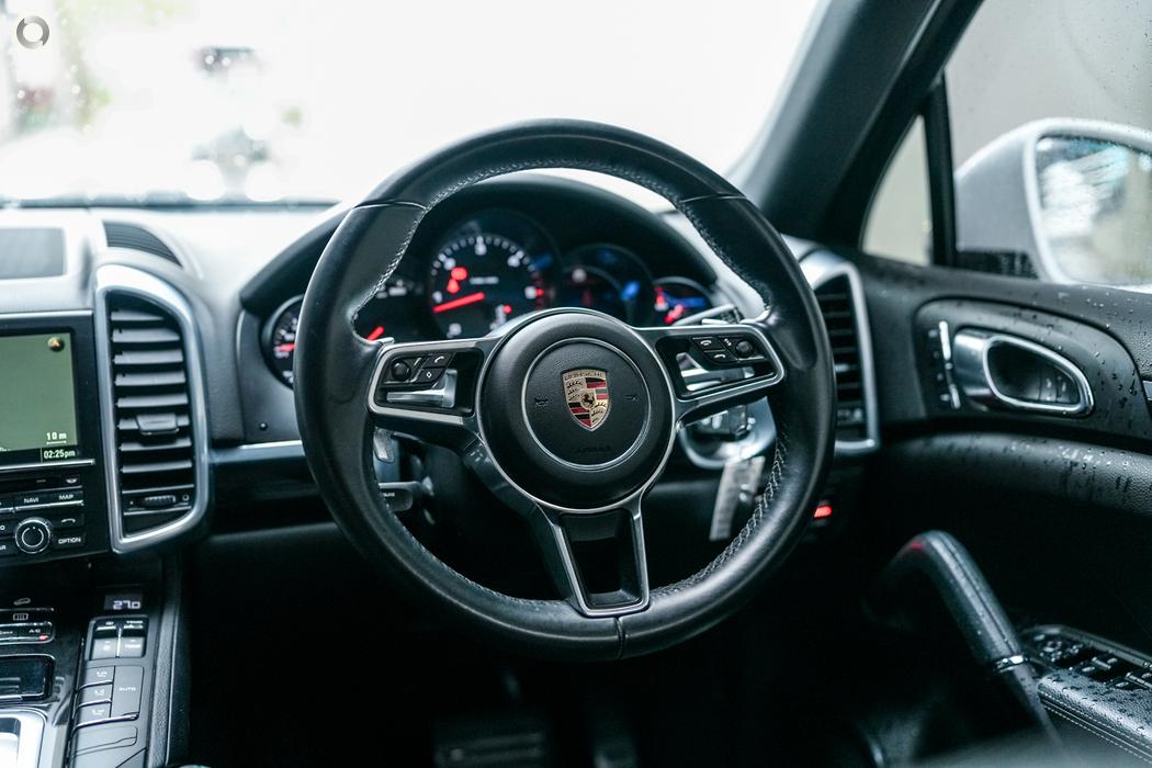 
								2016 Porsche Cayenne 92A MY16 Diesel Wagon 5dr Tiptronic 8sp 4×4 3.0DT #316 full									