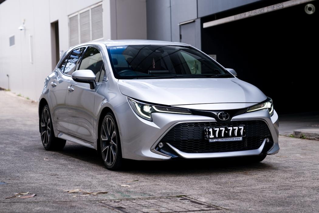 2018 Toyota Corolla MZEA12R ZR Hatchback 5dr CVT 10sp 2.0i #332