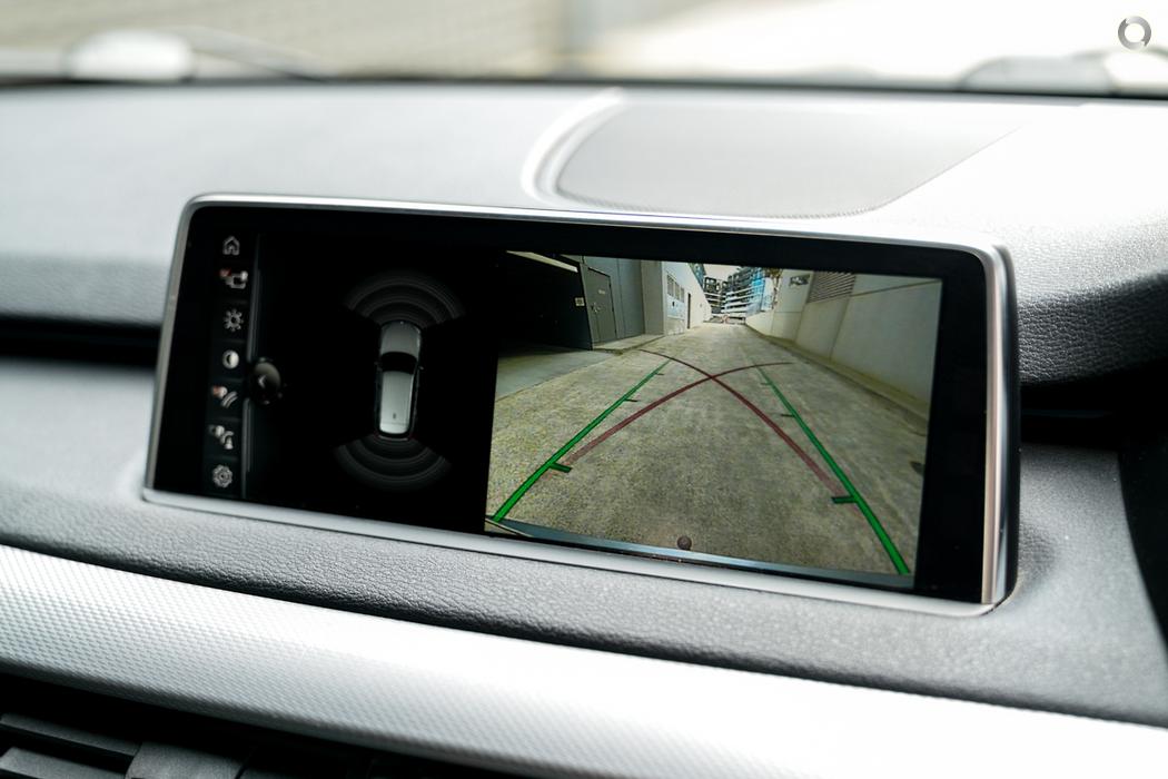 
								2018 BMW X5 F15 xDrive30d Wagon 5dr Spts Auto 8sp 4×4 715kg 3.0DT #386 full									