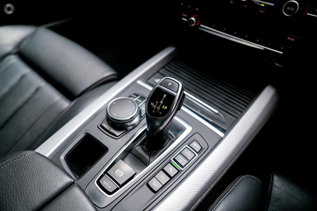 
								2018 BMW X5 F15 xDrive30d Wagon 5dr Spts Auto 8sp 4×4 715kg 3.0DT #386 full									