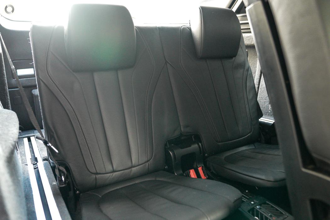 
								2018 BMW X5 F15 xDrive30d Wagon 5dr Spts Auto 8sp 4×4 715kg 3.0DT #386 full									