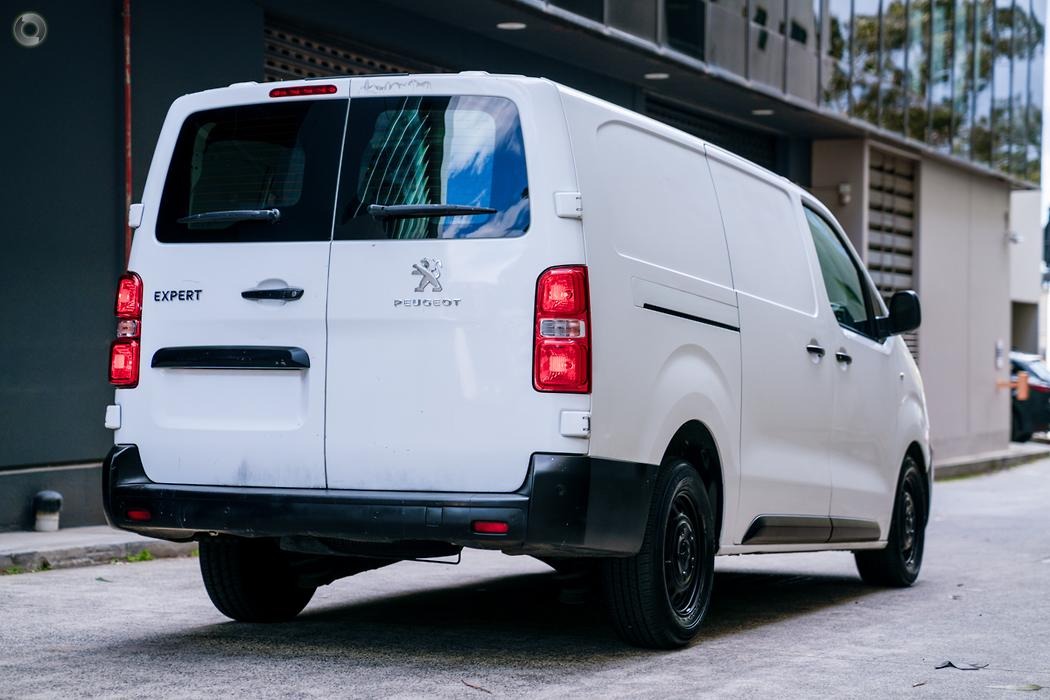 2019 Peugeot Expert K0 MY19 180 HDI Van Long 5dr Auto 6sp 1042kg 2.0DT #372