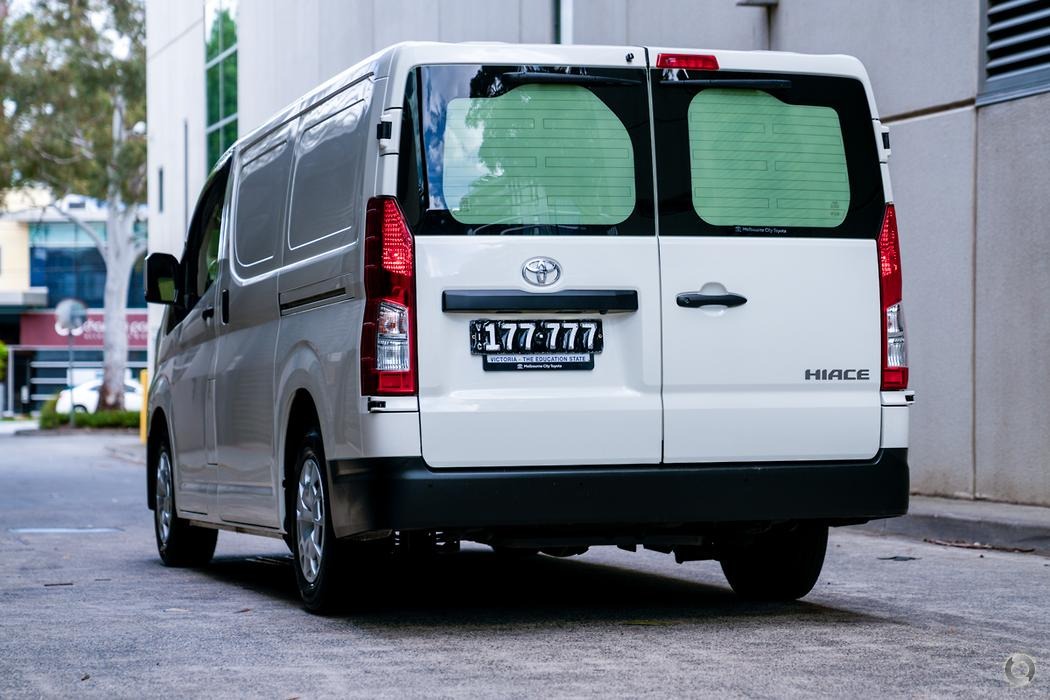 2023 Toyota Hiace GDH300R Van LWB 5dr Spts Auto 6sp 1055kg 2.8DT (Barn Door) sold