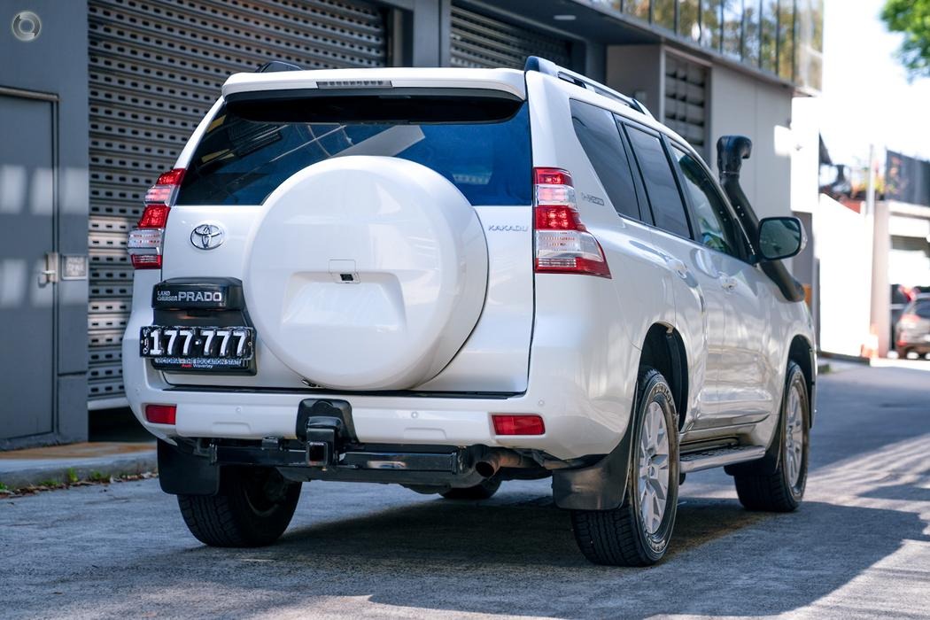 2016 Toyota Landcruiser Prado GDJ150R Kakadu Wagon 7st 5dr Spts Auto 6sp 4×4 2.8DT #432 sold