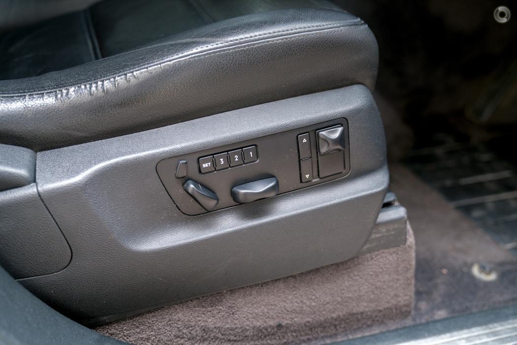 
								2004 Porsche Cayenne E1 S Wagon 5dr Spts Auto 6sp 4×4 835kg 4.5i # 458 sold full									