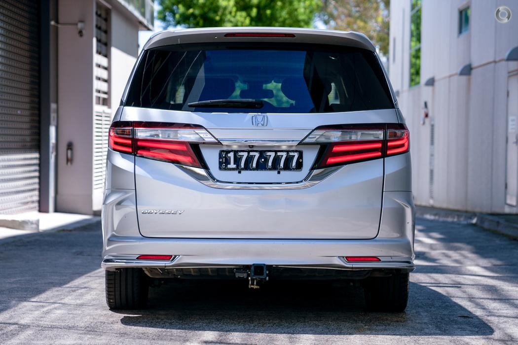 
								2018 Honda Odyssey RC MY18 VTi-L Wagon 7st 5dr CVT 7sp 2.4i – #472 sold full									