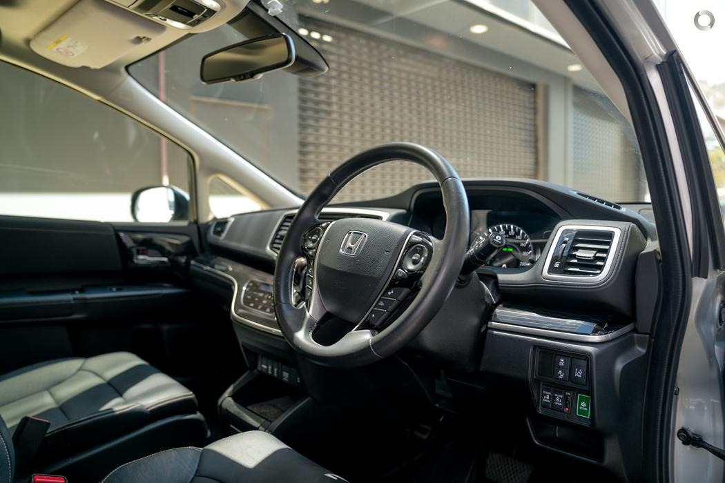 
								2018 Honda Odyssey RC MY18 VTi-L Wagon 7st 5dr CVT 7sp 2.4i – #472 sold full									