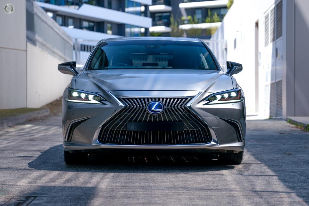 2019 Lexus ES AXZH10R ES300h Sports Luxury Sedan 4dr CVT 1sp 2.5i88kW Hybrid – #438