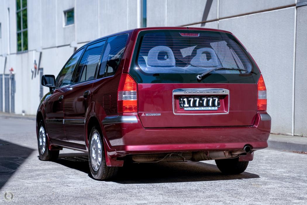 1998 Mitsubishi Nimbus UG GLX Wagon 7st 5dr Auto 4sp 2.4i – #513