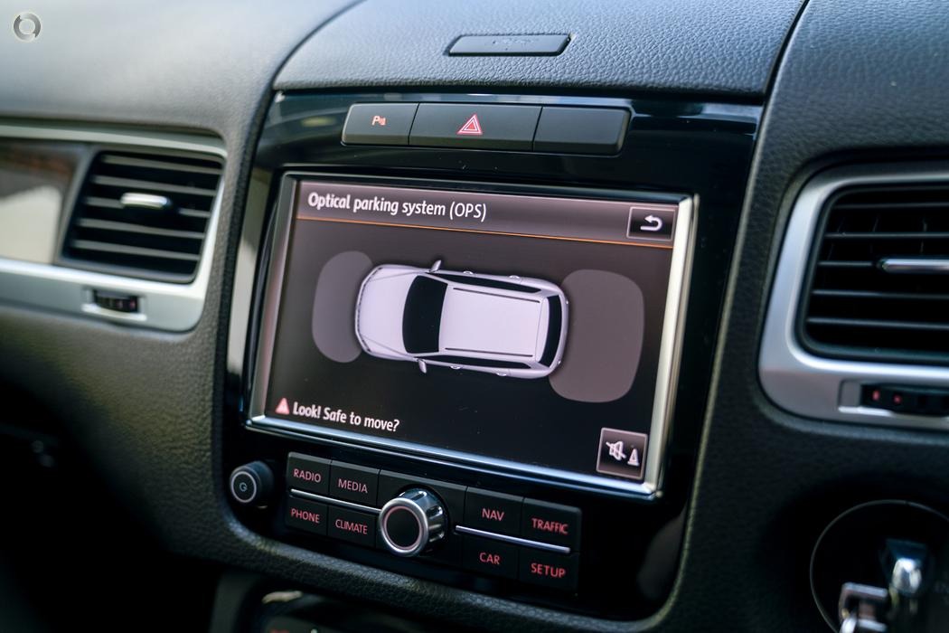 
								2011 Volkswagen Touareg 7P MY12 V6 TDI Wagon 5dr Tiptronic 8sp 4MOTION 681kg 3.0DT – #505 sold full									