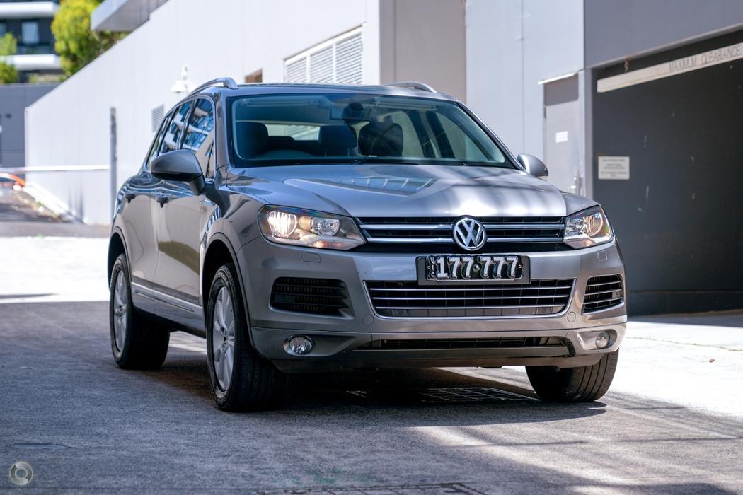 2011 Volkswagen Touareg 7P MY12 V6 TDI Wagon 5dr Tiptronic 8sp 4MOTION 681kg 3.0DT15
