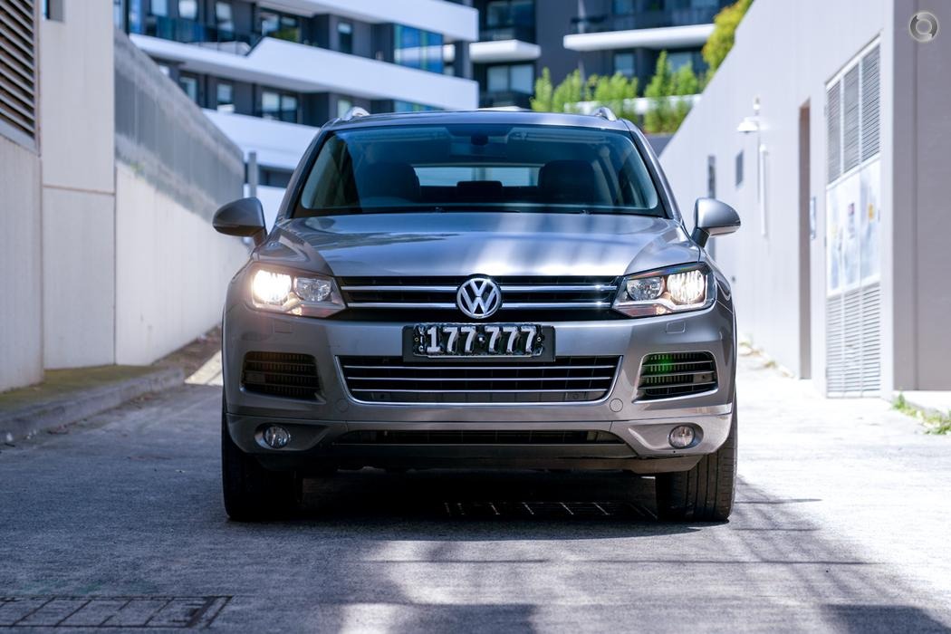 
								2011 Volkswagen Touareg 7P MY12 V6 TDI Wagon 5dr Tiptronic 8sp 4MOTION 681kg 3.0DT – #505 sold full									