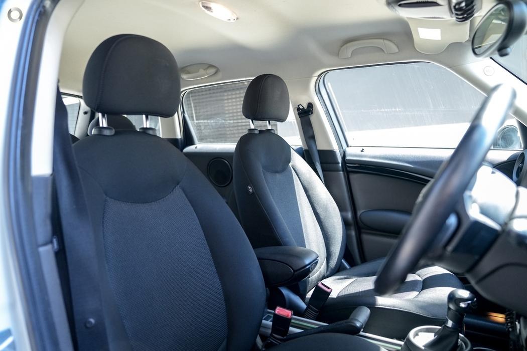 
								2012 MINI Countryman R60 Cooper Wagon 5dr Spts Auto 6sp 1.6i (Nov) – #529 sold full									