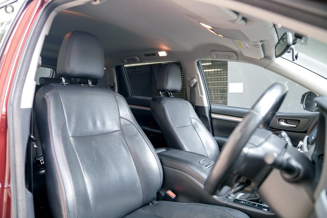 
								2015 Toyota Kluger GSU55R GXL Wagon 7st 5dr Spts Auto 6sp AWD 720kg 3.5i – #522 full									