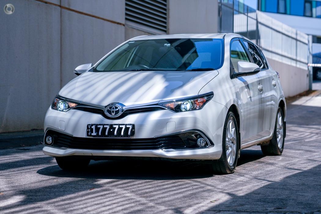 
								2016 Toyota Corolla ZRE182R Ascent Sport Hatchback 5dr S-CVT 7sp 1.8i – #477 sold full									