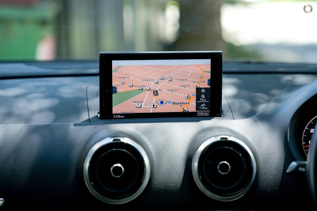 
								2019 Audi A3 8V MY20 35 TFSI S line plus Sedan 4dr S tronic 7sp 1.4T – #516 sold full									