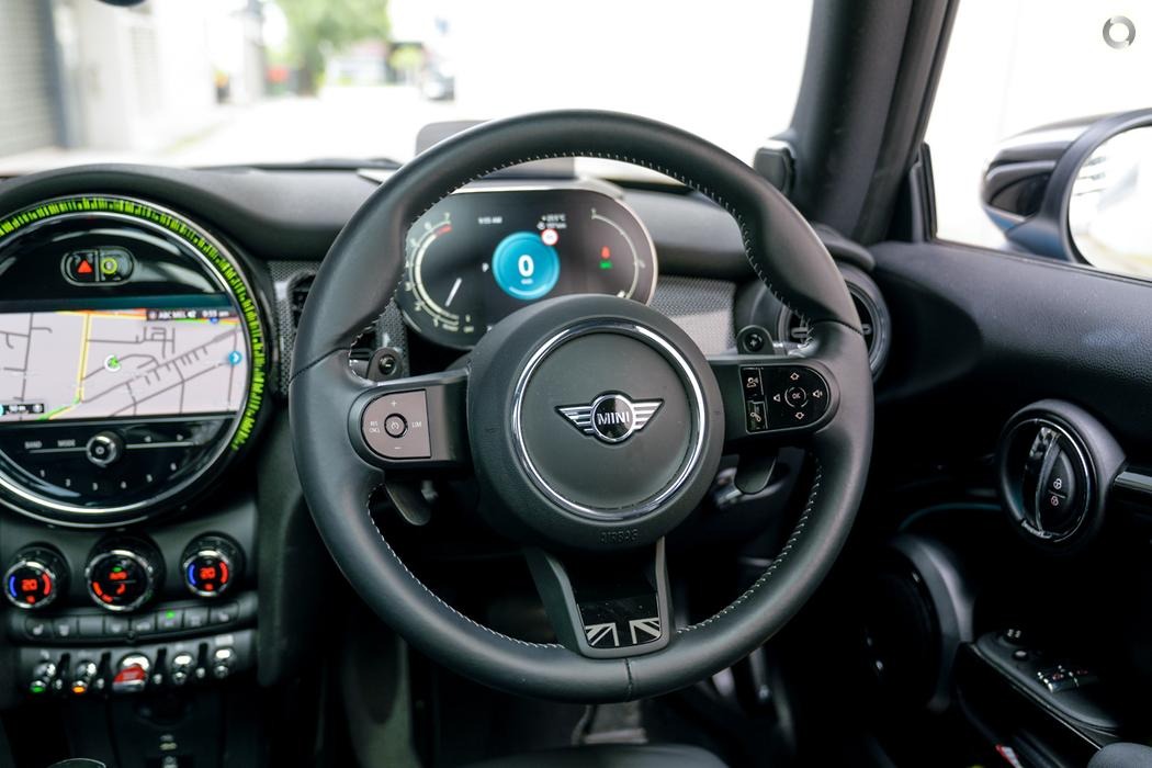 
								2023 MINI Hatch F56 LCI-2 Cooper S MINI Yours Hatchback 3dr D-CT 7sp 2.0T – #508 sold full									