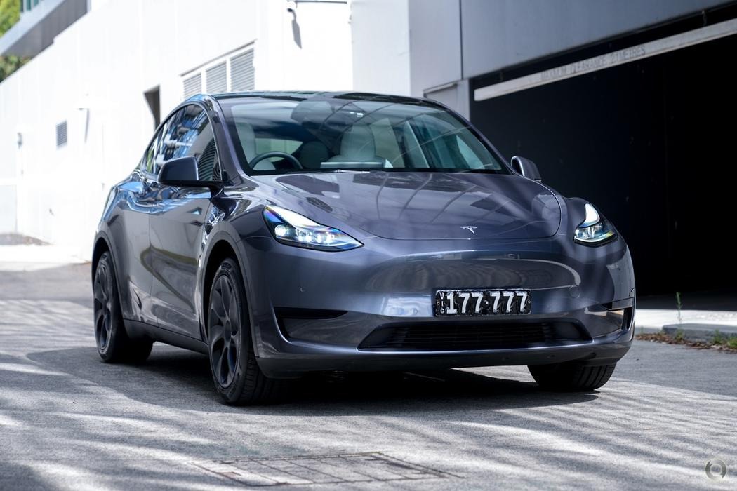 2023 Tesla Model Y MY23 Rear Wheel Drive Wagon 5dr Reduction Gear 1sp 220kW04