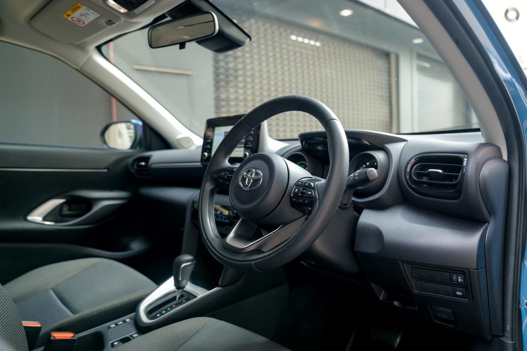 
								2023 Toyota Yaris Cross MXPJ10R GX Wagon 5dr CVT 1sp 2WD 1.5i/59kW Hybrid – #515 full									