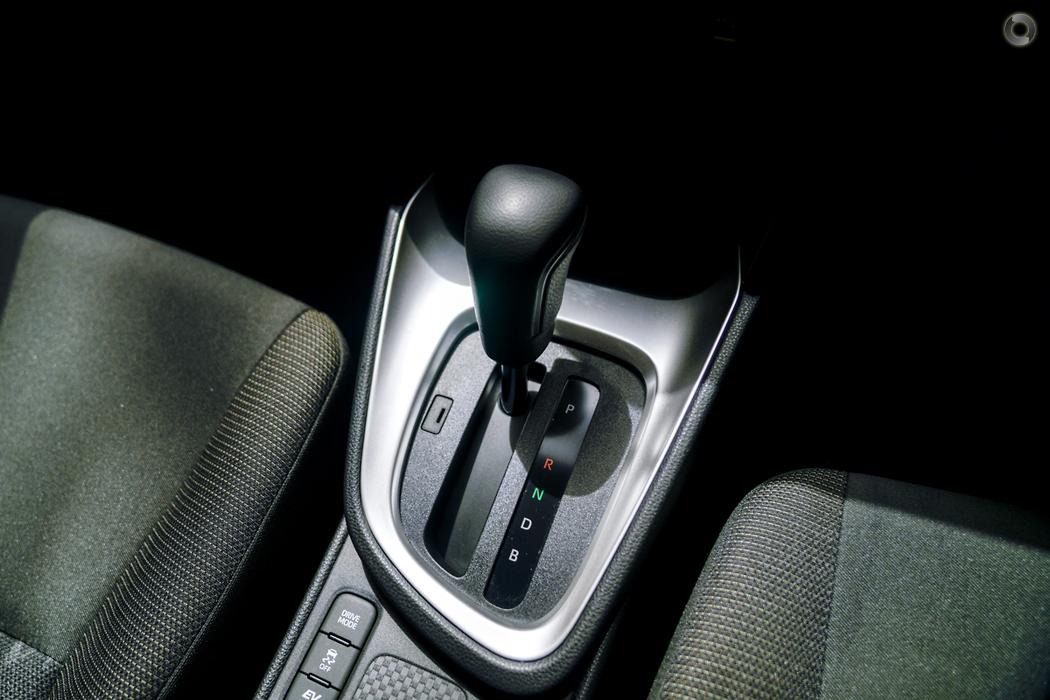 
								2023 Toyota Yaris Cross MXPJ10R GX Wagon 5dr CVT 1sp 2WD 1.5i/59kW Hybrid – #515 full									