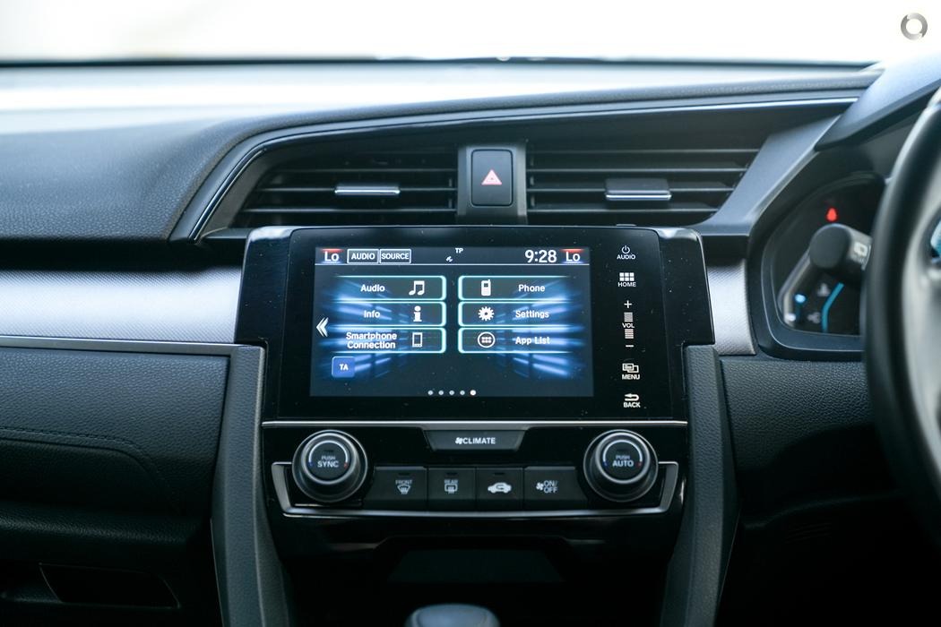 
								2017 Honda Civic 10th Gen MY17 VTi-L Hatchback 5dr CVT 1sp 1.5T – #577 full									