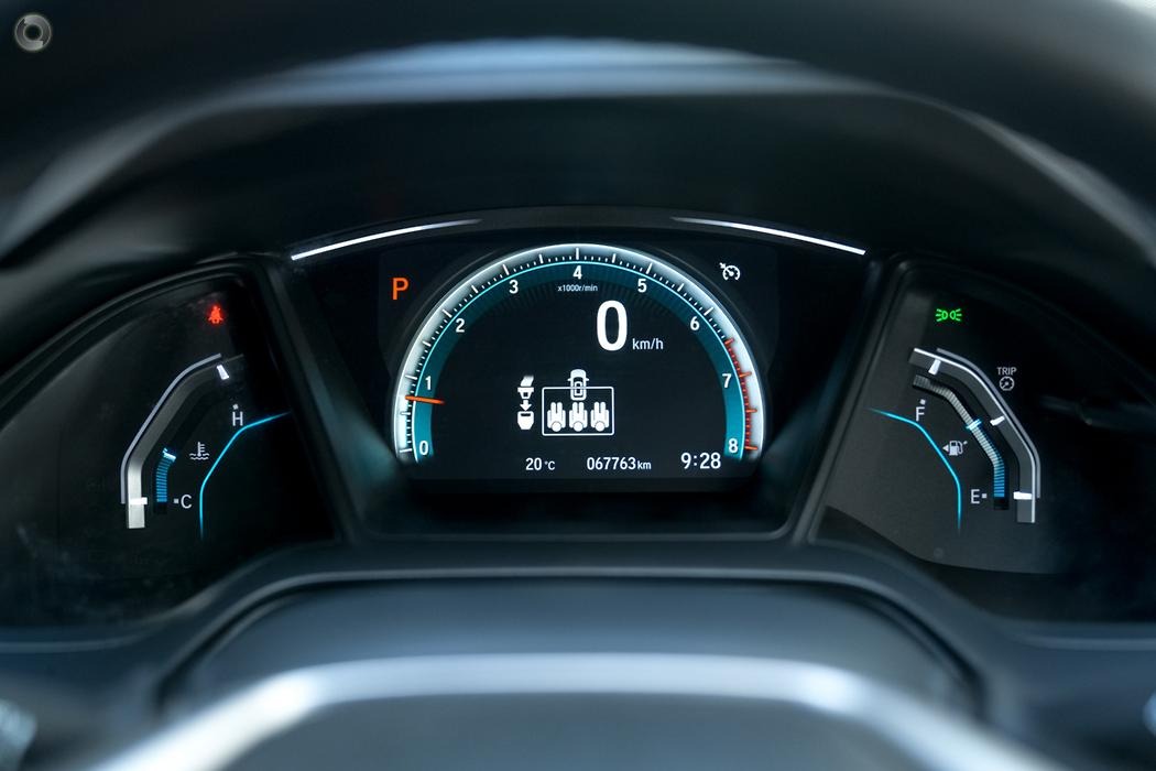 
								2017 Honda Civic 10th Gen MY17 VTi-L Hatchback 5dr CVT 1sp 1.5T – #577 full									