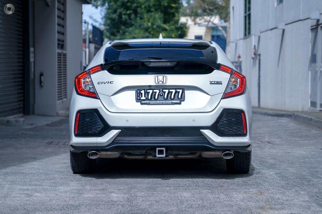 2017 Honda Civic 10th Gen MY17 VTi-L Hatchback 5dr CVT 1sp 1.5T – #577