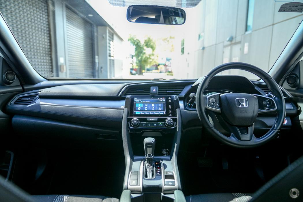 
								2018 Honda Civic 10th Gen MY18 VTi-S Hatchback 5dr CVT 1sp 1.8i – #569 full									