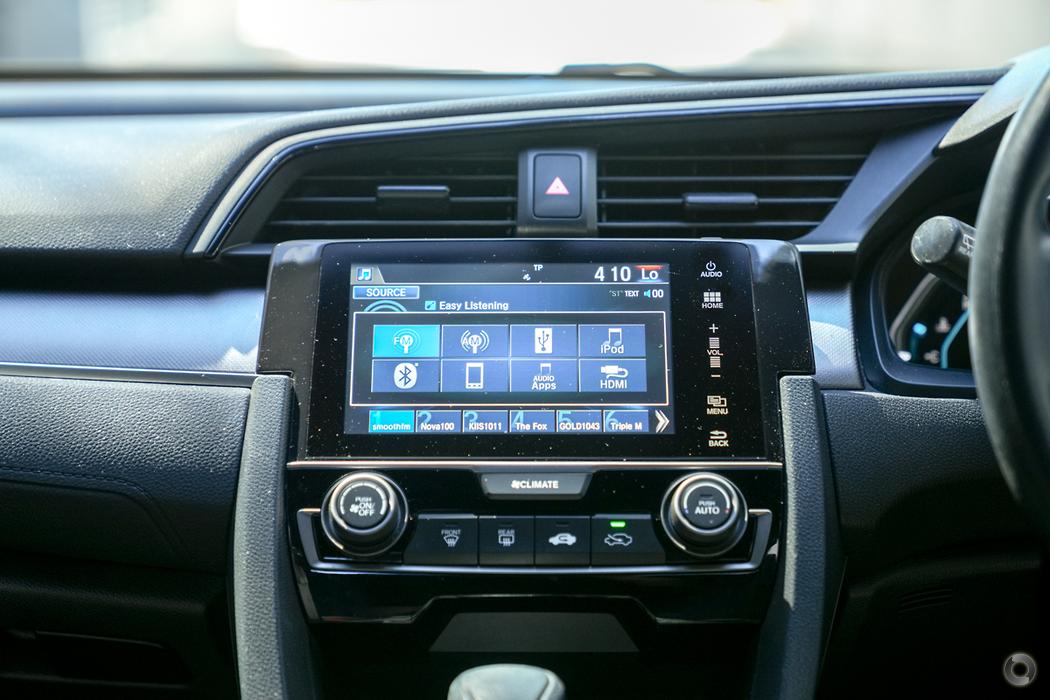 
								2018 Honda Civic 10th Gen MY18 VTi-S Hatchback 5dr CVT 1sp 1.8i – #569 full									