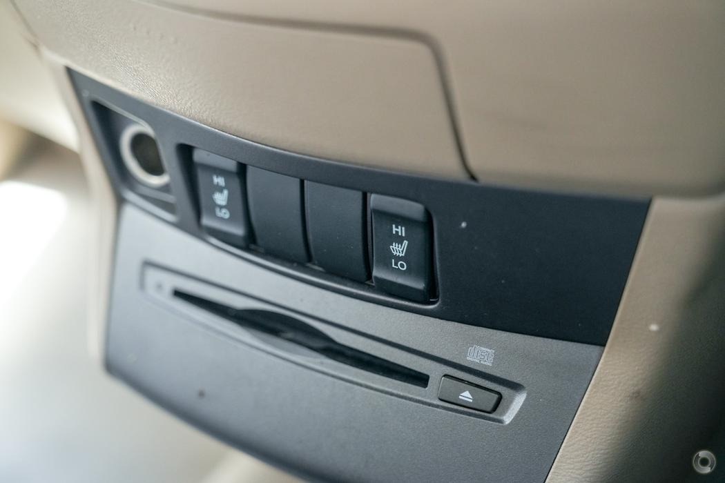 
								2005 Honda Odyssey 3rd Gen Luxury Wagon 7st 5dr Spts Auto 5sp 2.4i – #574 full									