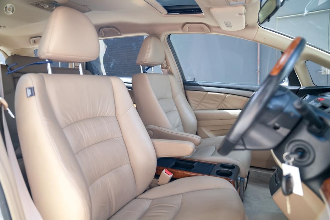 
								2005 Honda Odyssey 3rd Gen Luxury Wagon 7st 5dr Spts Auto 5sp 2.4i – #574 full									