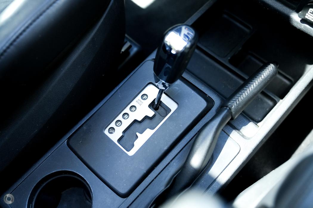 
								2011 Chrysler Grand Voyager RT 5th Gen MY10 Limited Wagon 7st 5dr Auto 6sp 3.8i – #599 full									