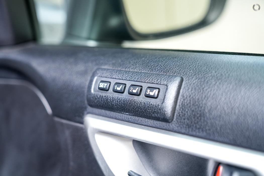 
								2011 Lexus CT ZWA10R CT200h F Sport Hatchback 5dr CVT 1sp 1.8i/60kW Hybrid – #582 full									