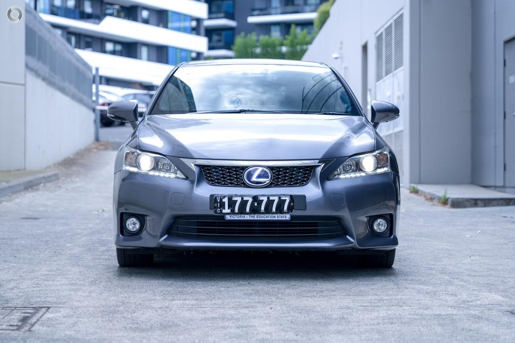 2011 Lexus CT ZWA10R CT200h F Sport Hatchback 5dr CVT 1sp 1.8i/60kW Hybrid – #582