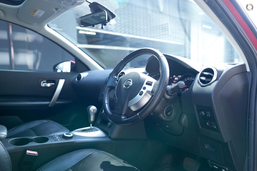 
								2013 Nissan Dualis J10W Series 3 MY12 Ti-L Hatchback 5dr X-tronic 6sp AWD 2.0i – #588 full									