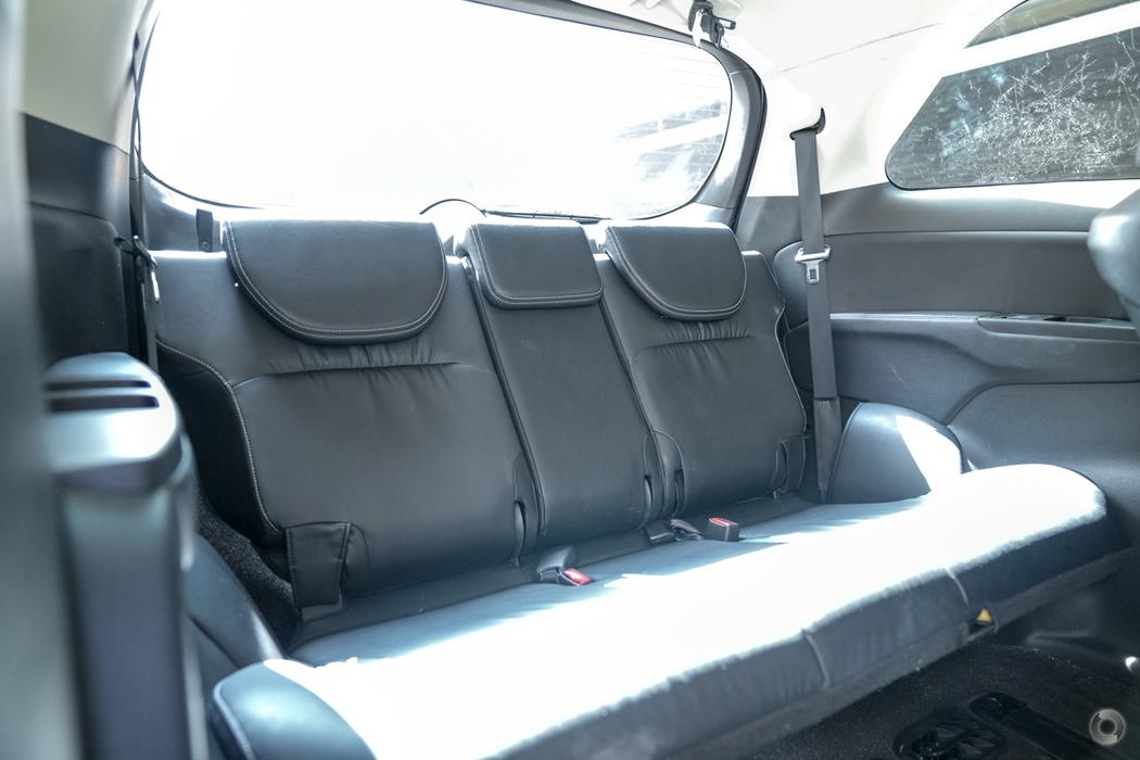 
								2014 Honda Odyssey RC MY14 VTi-L Wagon 7st 5dr CVT 7sp 2.4i – #603 full									