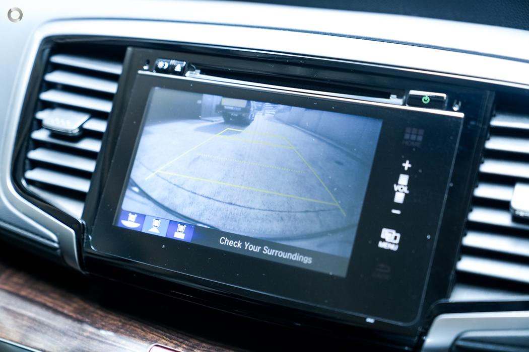 
								2014 Honda Odyssey RC MY14 VTi Wagon 8st 5dr CVT 7sp 2.4i – #606 full									