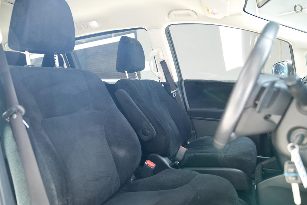 
								2014 Honda Odyssey RC MY14 VTi Wagon 8st 5dr CVT 7sp 2.4i – #606 full									